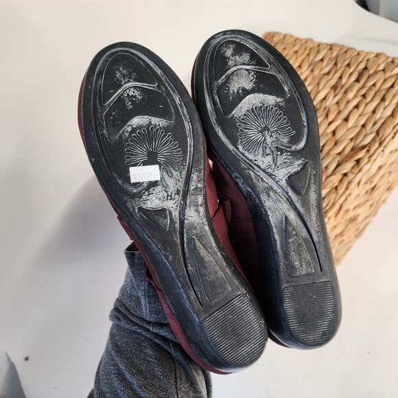 OTBT Anora Burgundy Leather Bungee Flats 6M - Picture 6 of 6